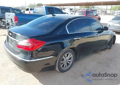 2013 Hyundai Genesis 3.8 from USA, damaged, VIN KMHGC4DD4DU228586